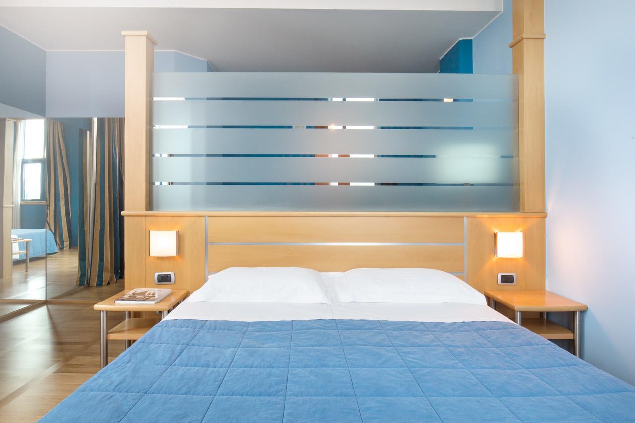 Garda Hotel Montichiari Esterno foto